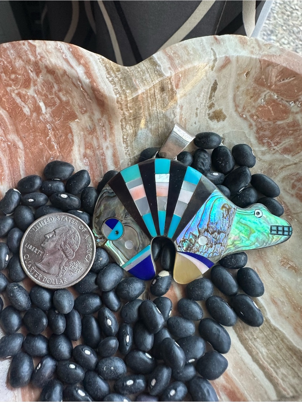 Handcrafted Multicolor Abalone Bear Pendant Necklace - Native Style 🩵